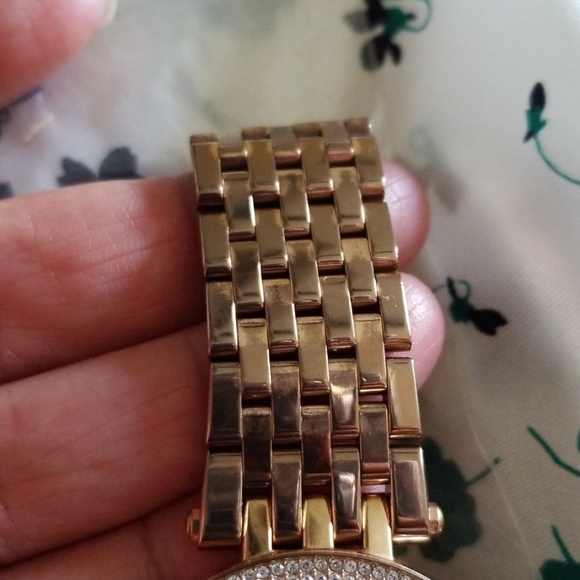 Michael Kors "Darci" Pave Rose Gold Watch - Picture 6 of 6